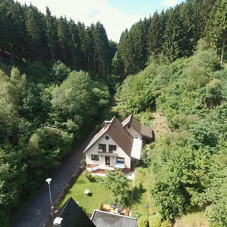 Сasa de vacaciones Family Retreat