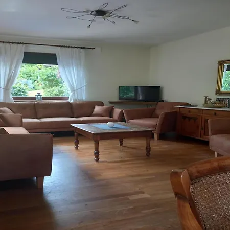 Сasa de vacaciones Family Retreat *