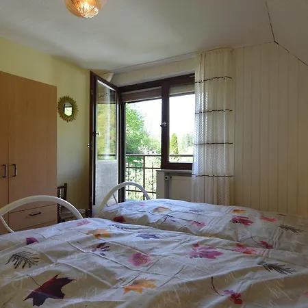 Vakantiehuis With Garden In Eifel
